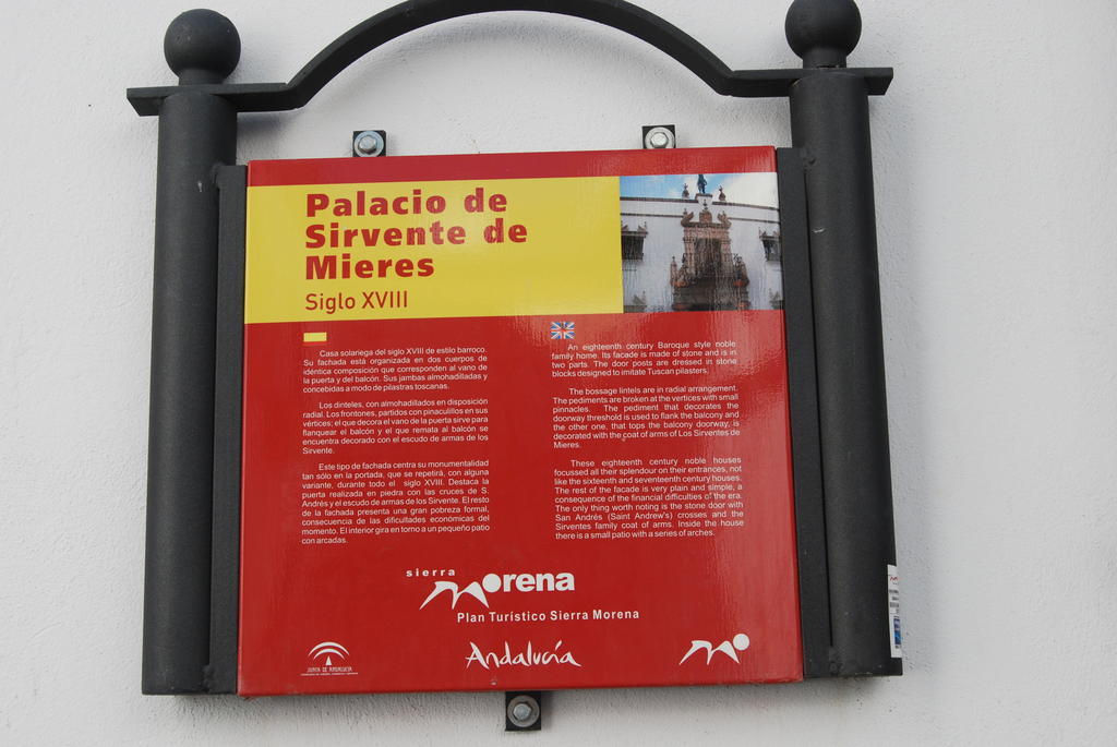 Palacio Sirvente Mieres - Parking Gratuito Andujar Exterior photo