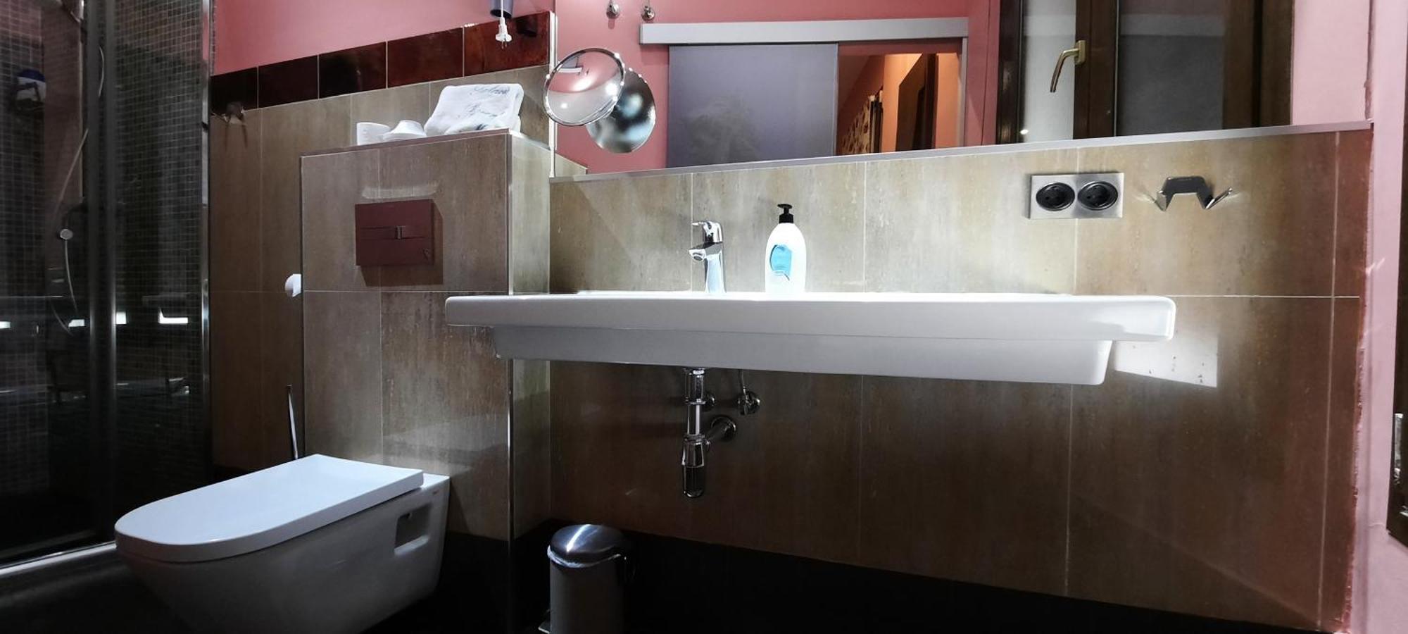 Palacio Sirvente Mieres - Parking Gratuito Andujar Room photo