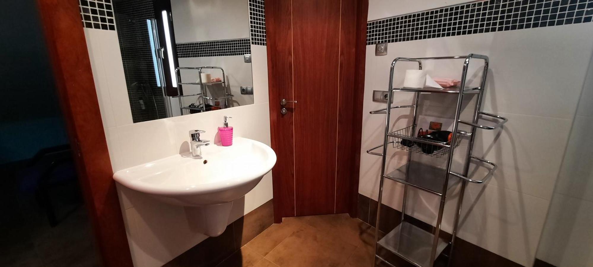 Palacio Sirvente Mieres - Parking Gratuito Andujar Room photo