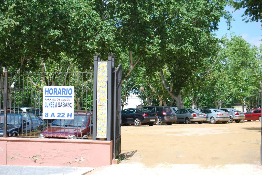 Palacio Sirvente Mieres - Parking Gratuito Andujar Exterior photo